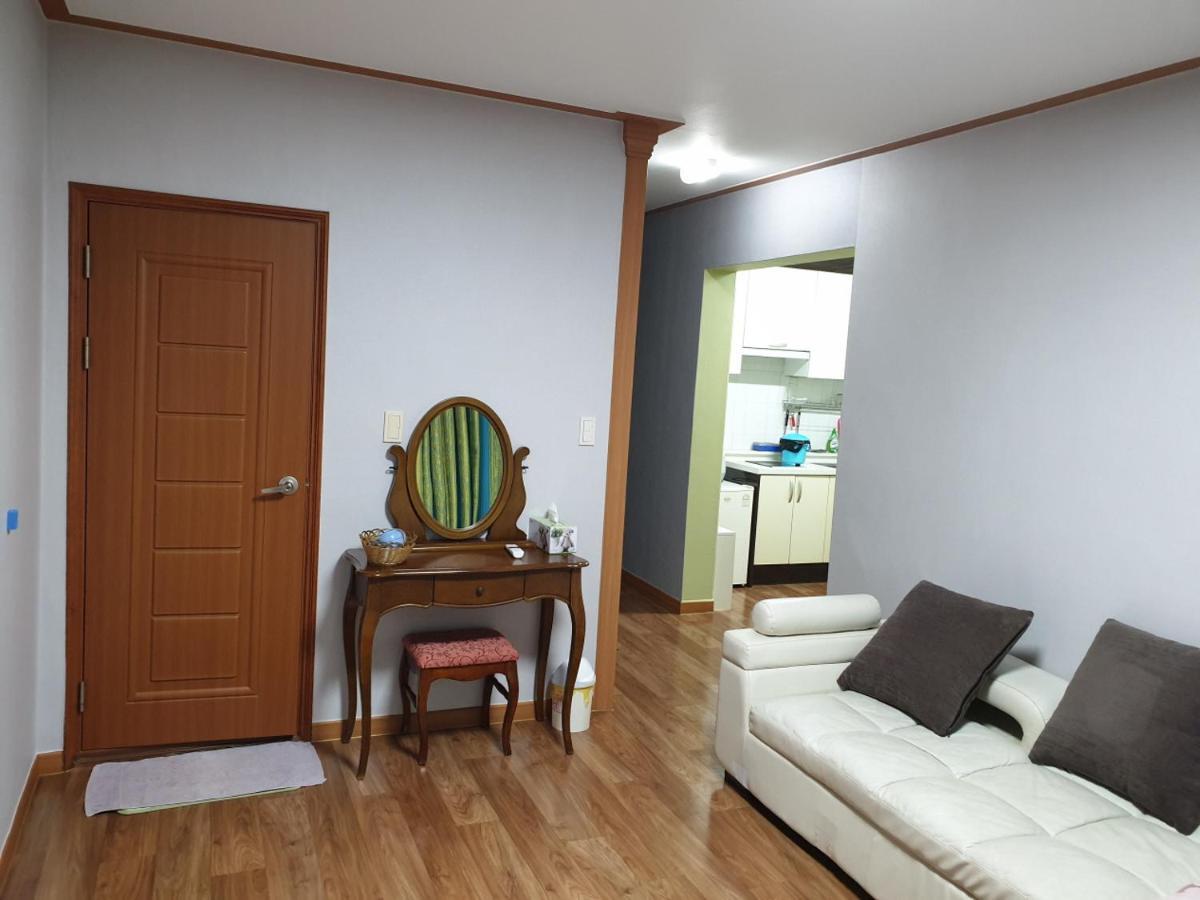 Lahoya Pension Chuncheon Exterior photo